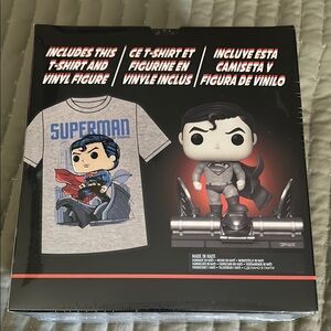 Funko Superman Gray T-Shirt with Vinyl Figure